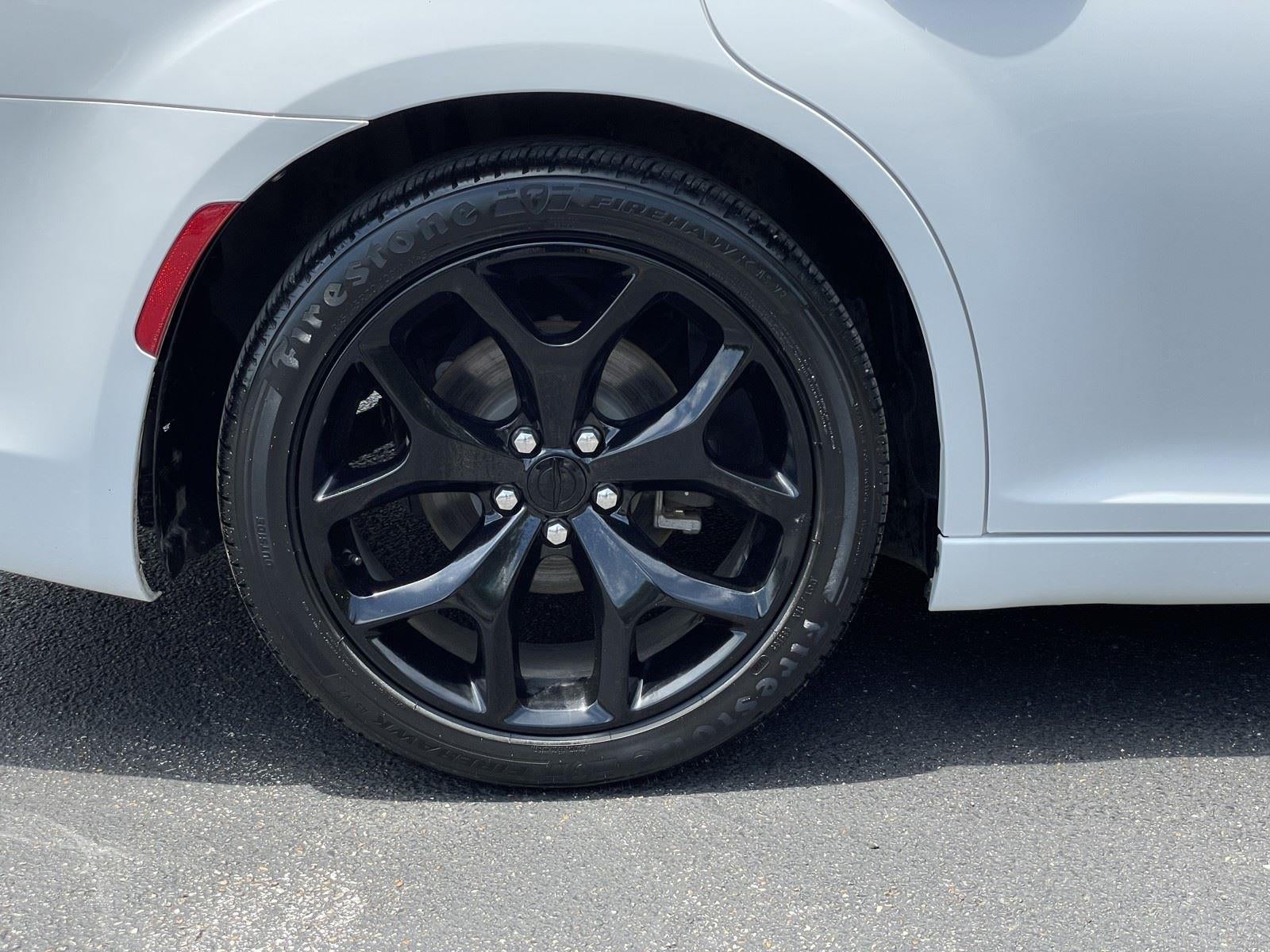 2021 Chrysler 300 Touring