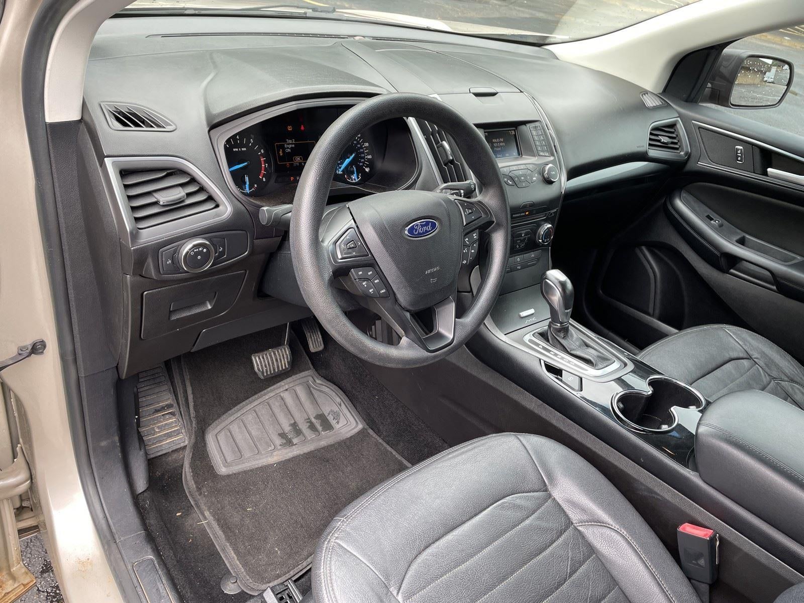 2017 Ford Edge SE