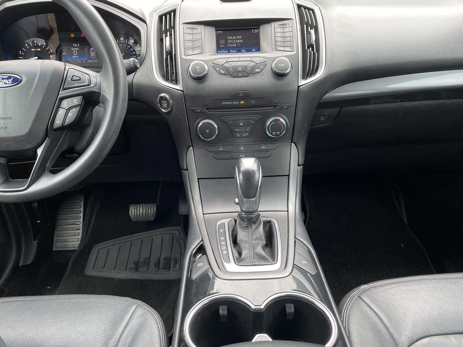 2017 Ford Edge SE