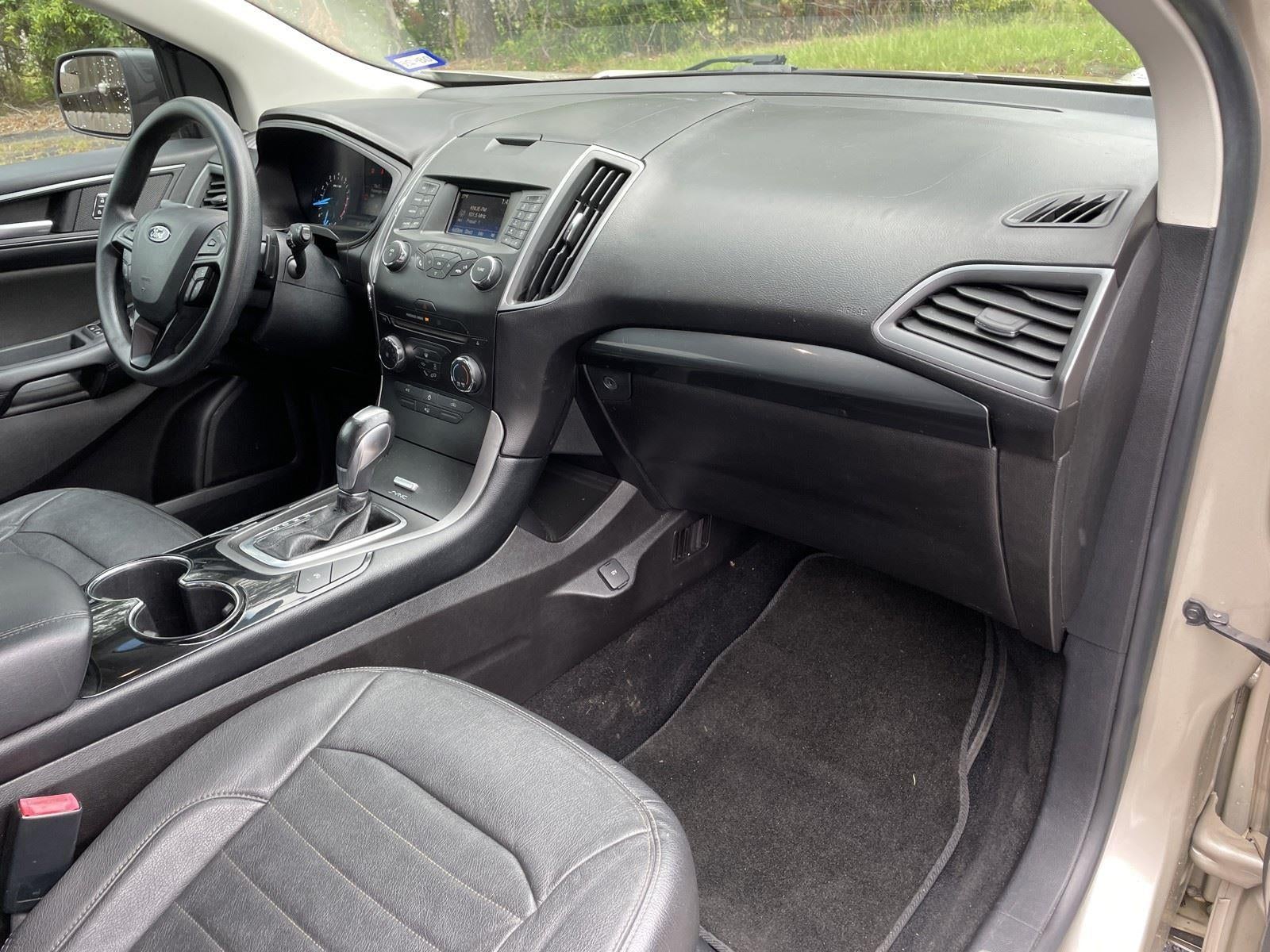 2017 Ford Edge SE