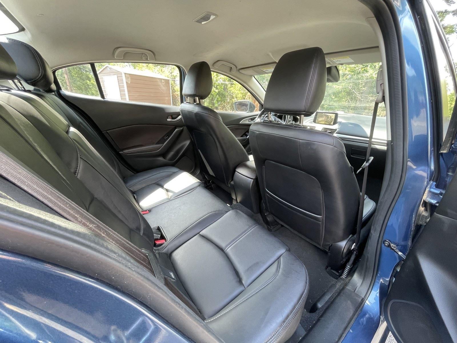2017 Mazda Mazda3 4-Door Touring