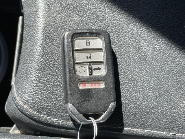 2019 Honda Insight Touring