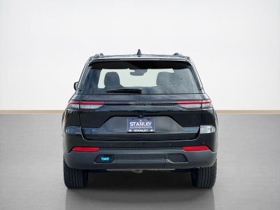 2022 Jeep Grand Cherokee 4xe Trailhawk