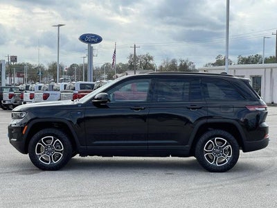 2022 Jeep Grand Cherokee 4xe Trailhawk