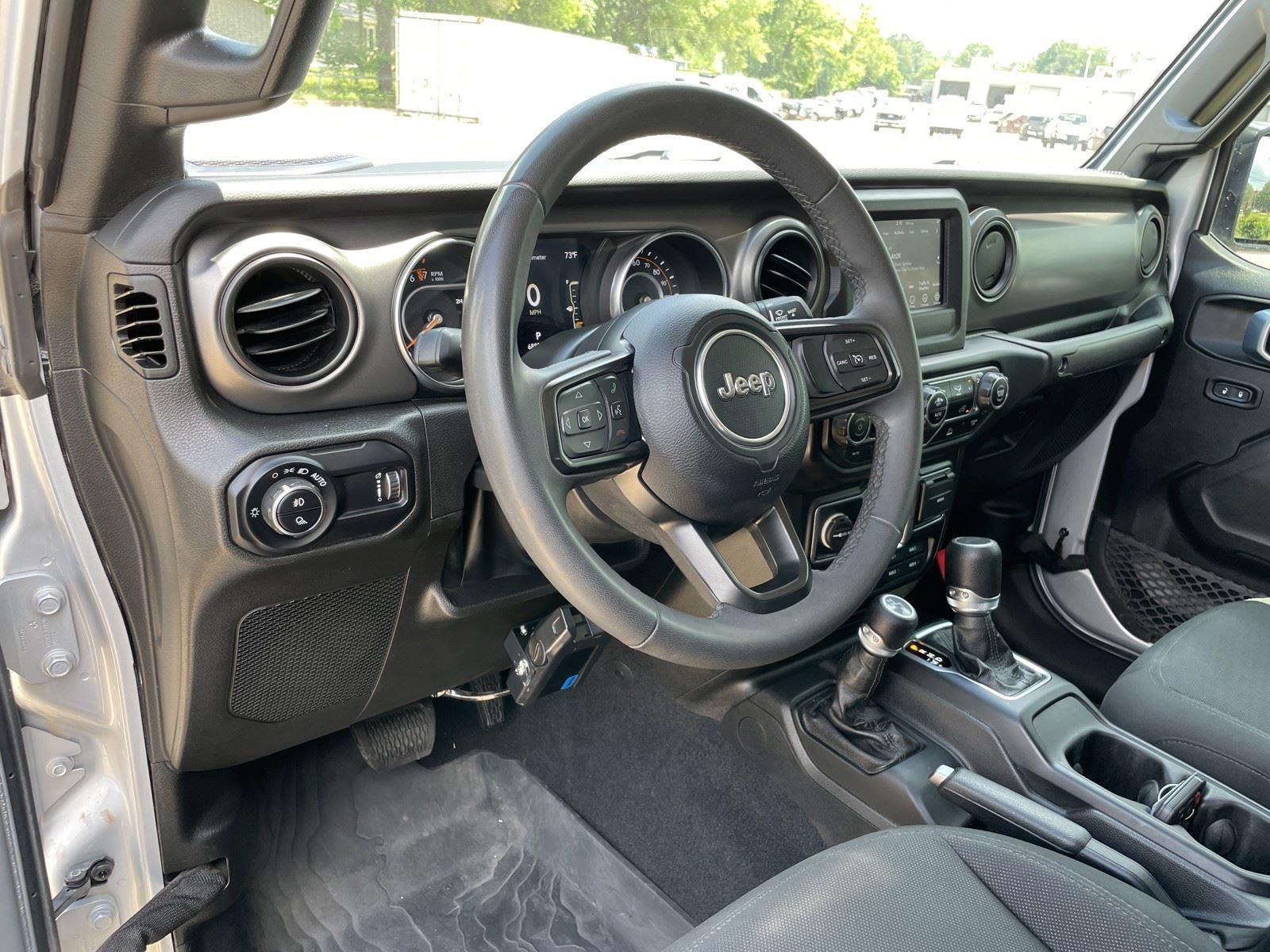 2023 Jeep Gladiator Willys