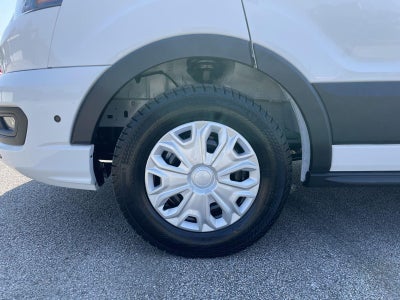 2025 Ford Transit Passenger Wagon XLT