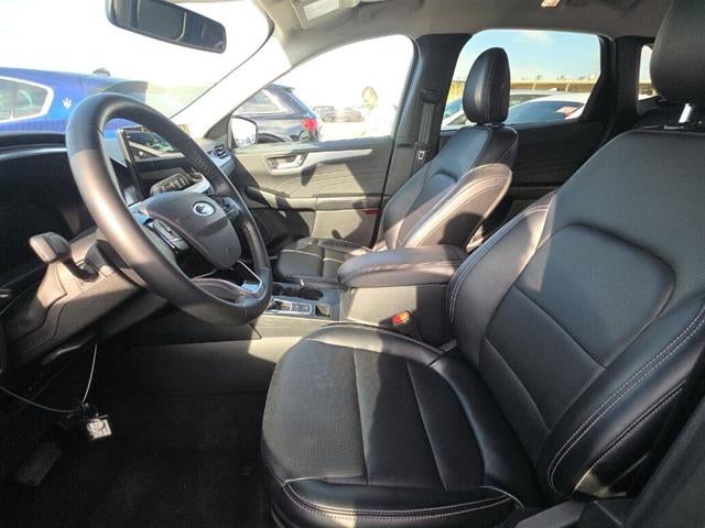 2025 Ford Escape Platinum