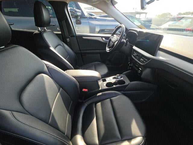2025 Ford Escape Platinum