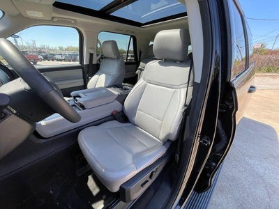 2025 Ford Expedition Max Active