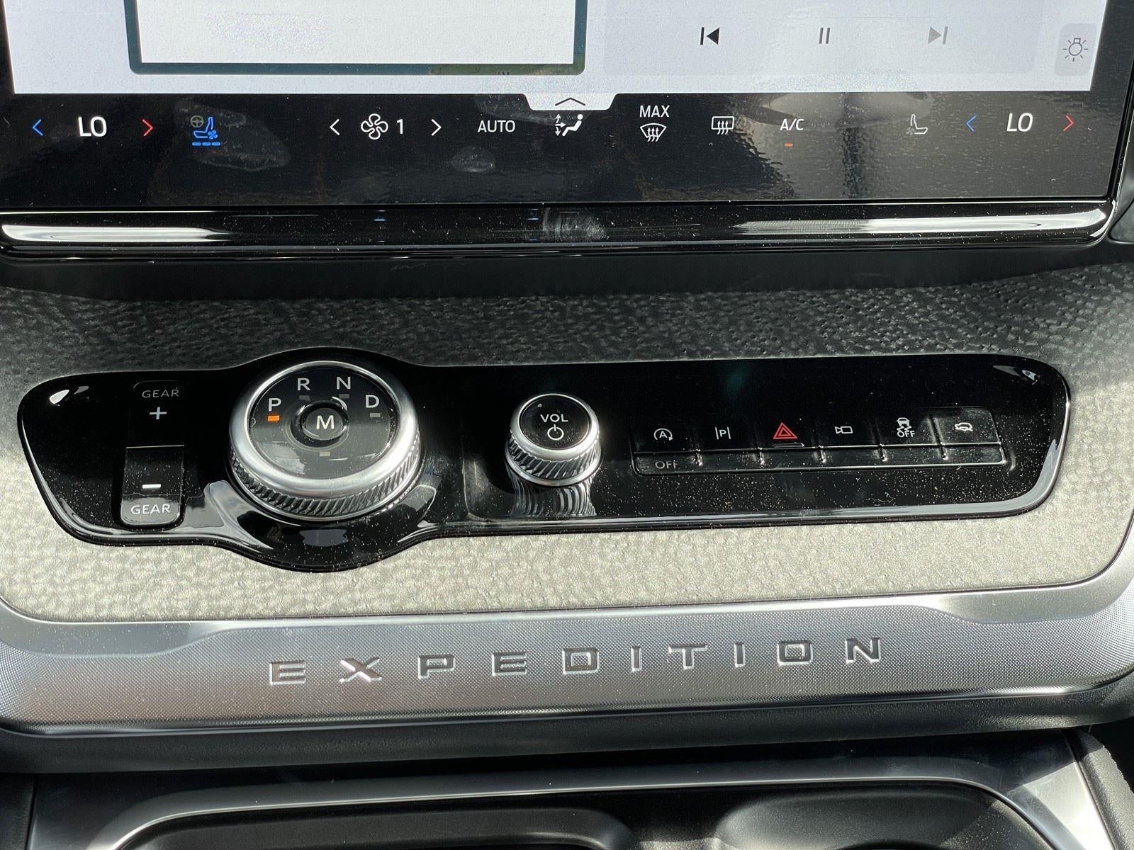 2026 Ford Expedition Tremor