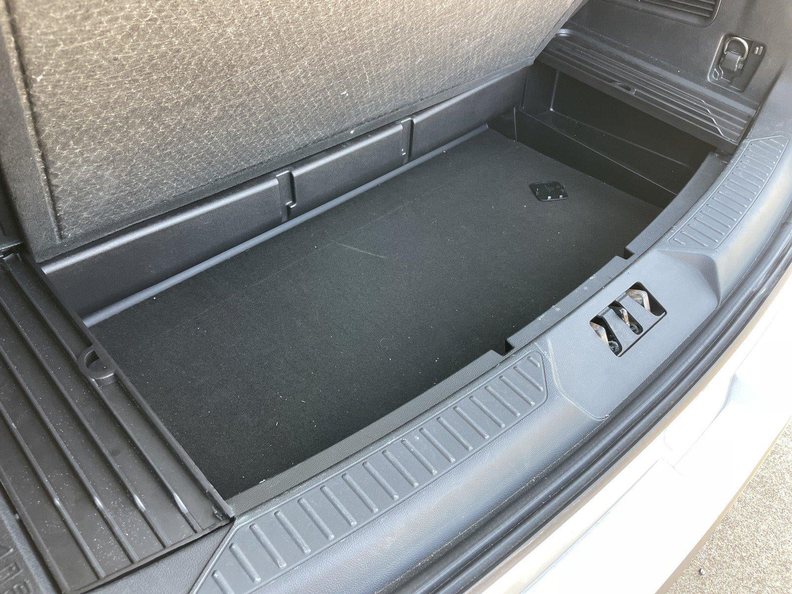 2022 Ford Explorer Base