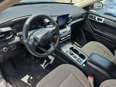 2022 Ford Explorer Base