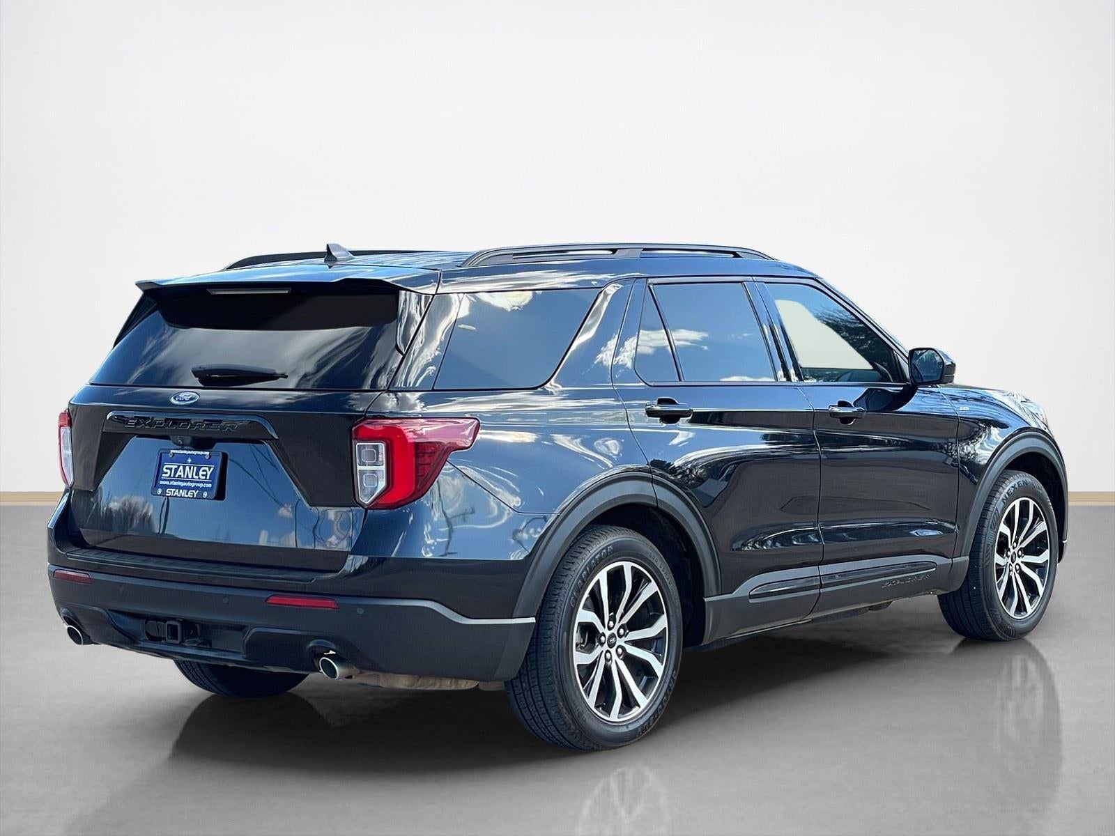 2022 Ford Explorer ST-Line