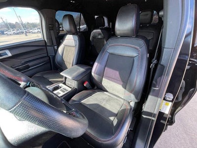 2022 Ford Explorer ST-Line