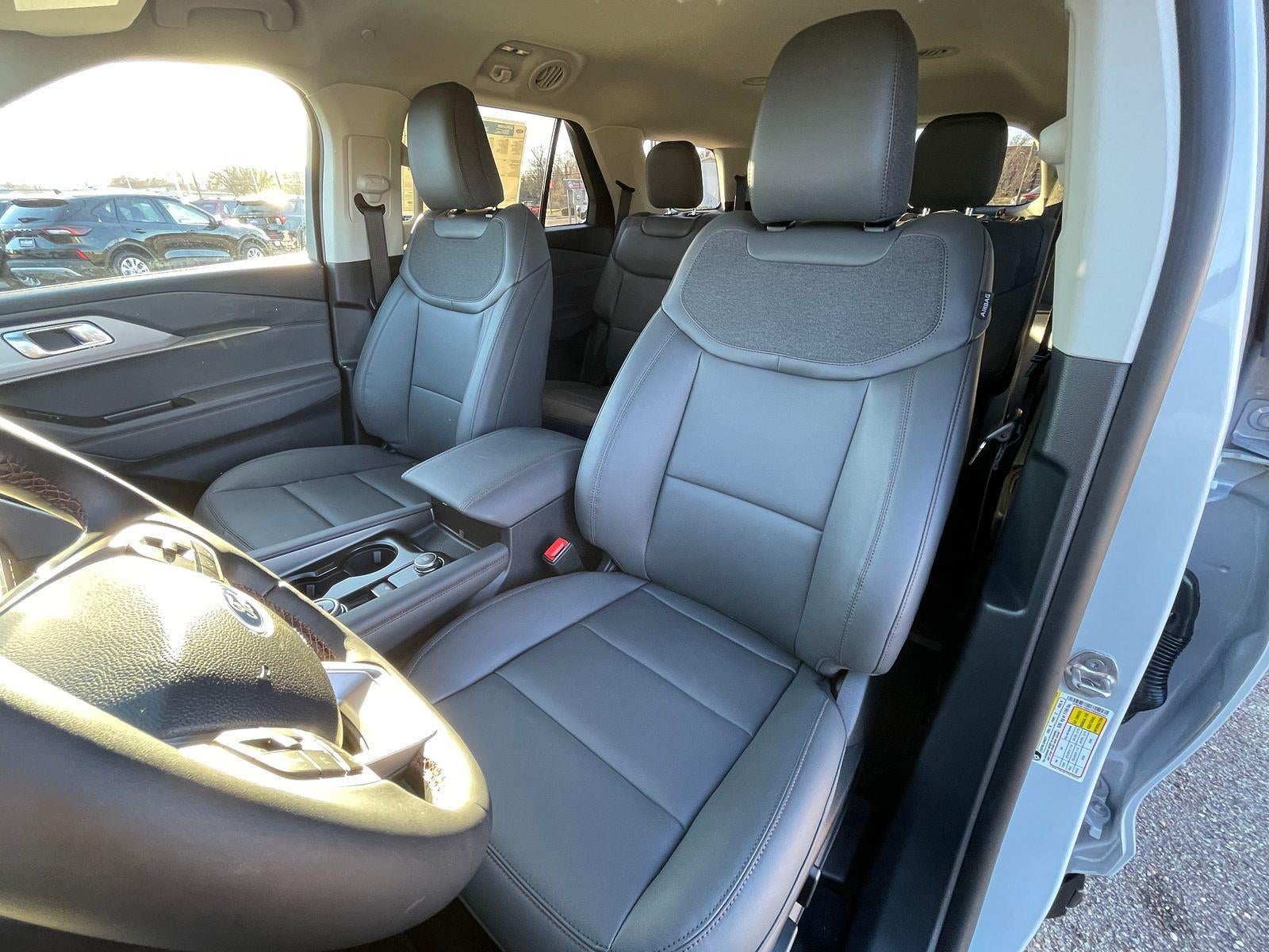 2026 Ford Explorer Active (100A)