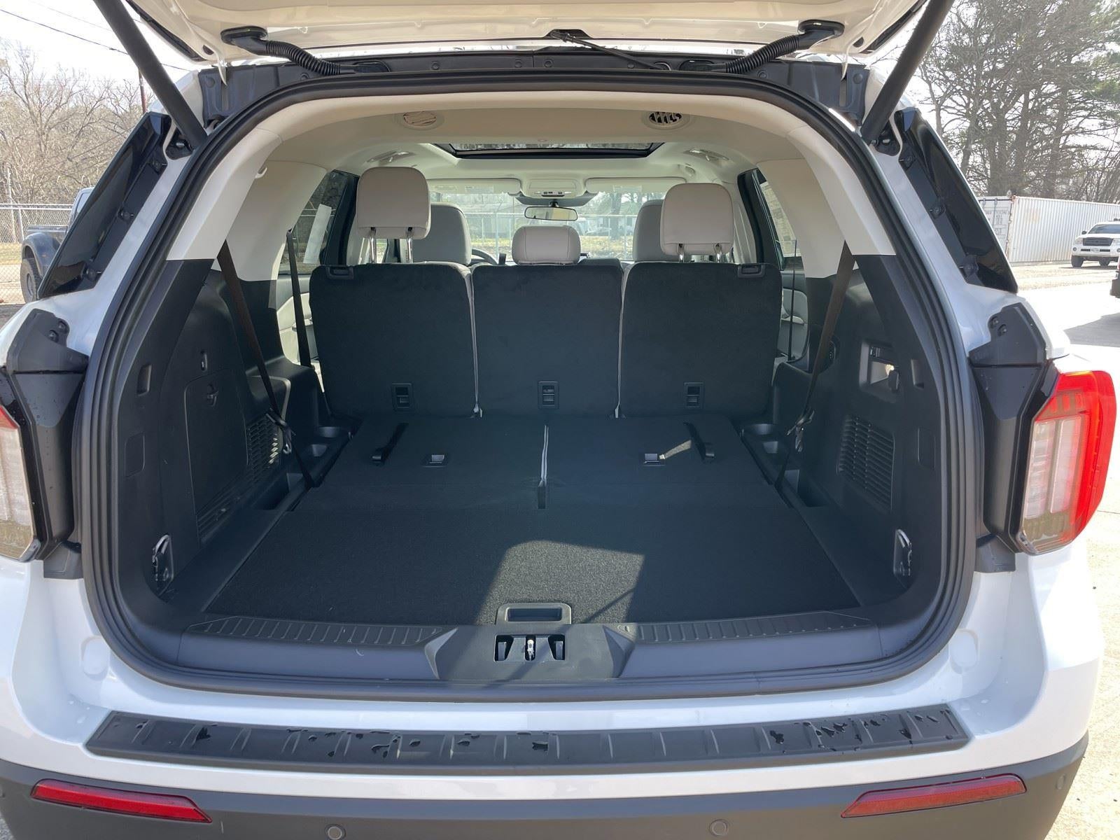 2026 Ford Explorer Active (100A)