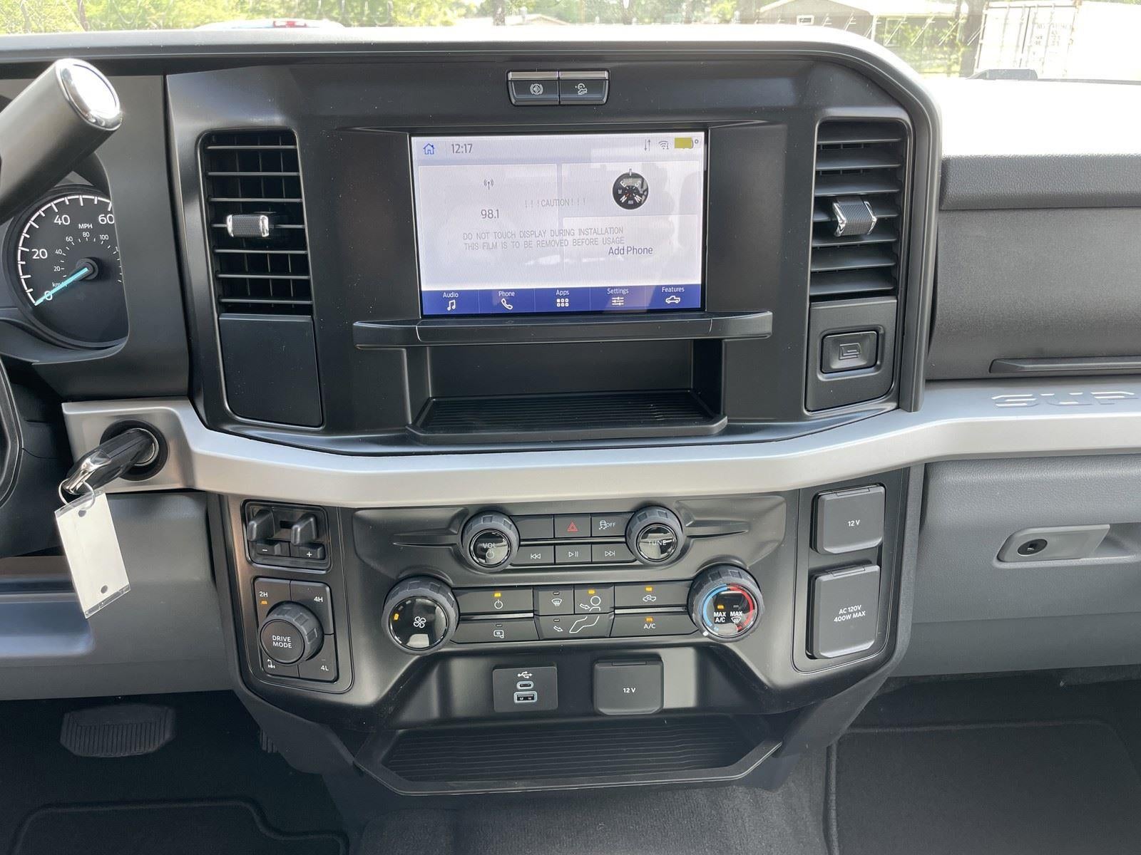 2026 Ford Super Duty F-250 SRW XLT