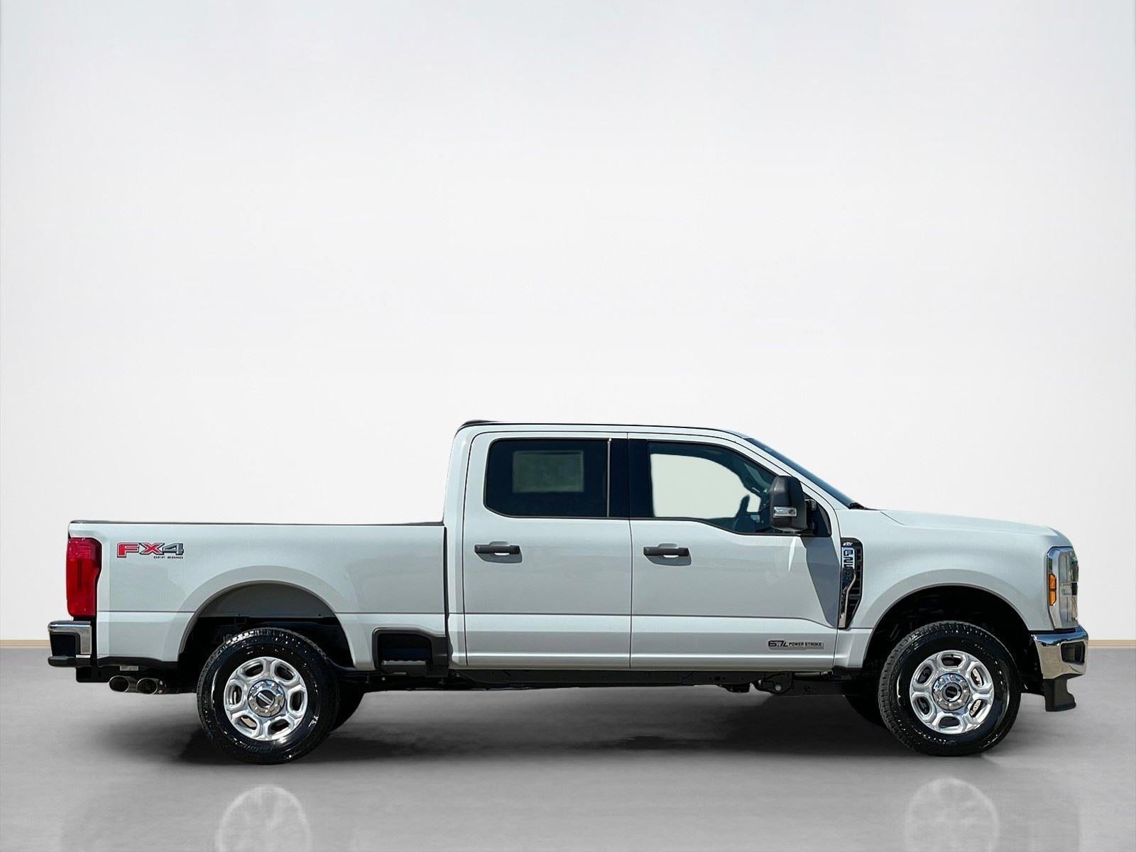 2026 Ford Super Duty F-250 SRW XLT