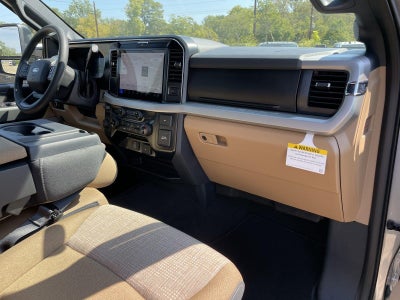 2027 Ford Super Duty F-250 SRW XLT