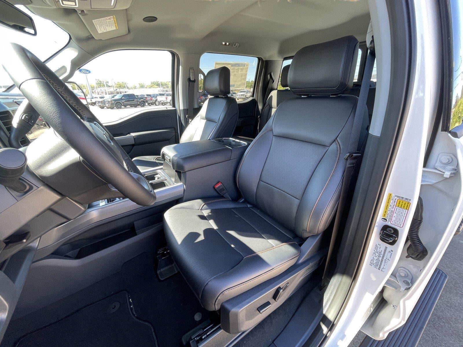 2027 Ford Super Duty F-250 SRW LARIAT