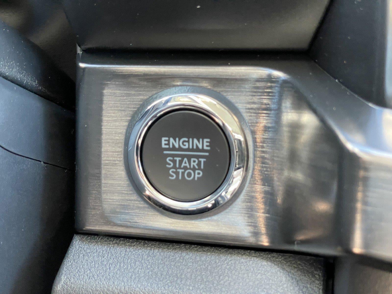2027 Ford Super Duty F-250 SRW LARIAT