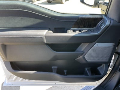 2027 Ford Super Duty F-250 SRW LARIAT