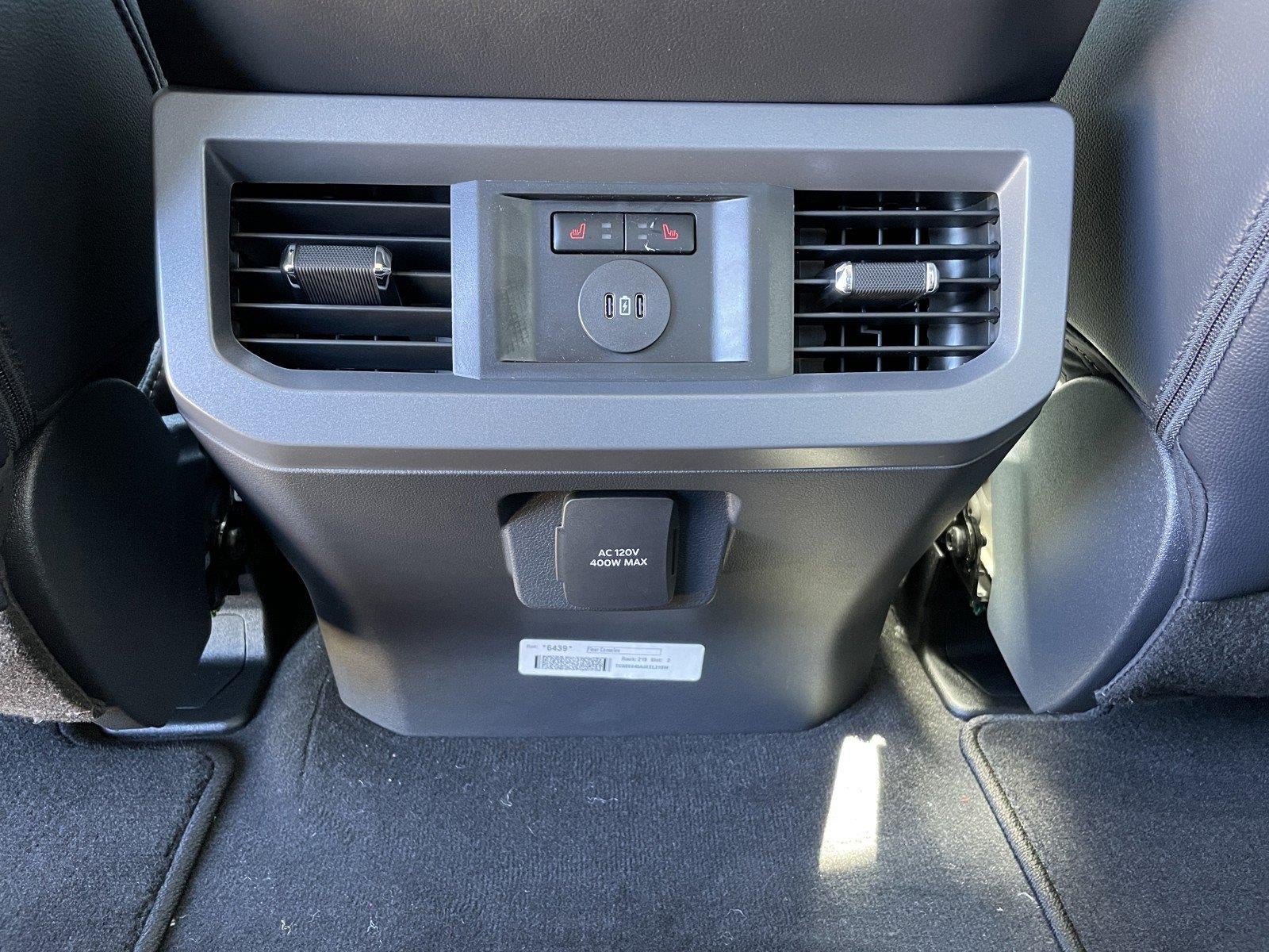 2027 Ford Super Duty F-250 SRW LARIAT
