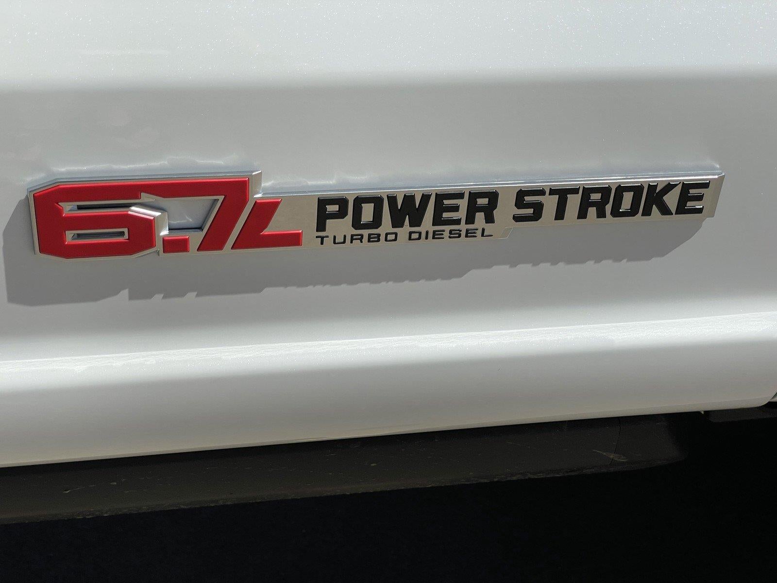 2027 Ford Super Duty F-250 SRW LARIAT