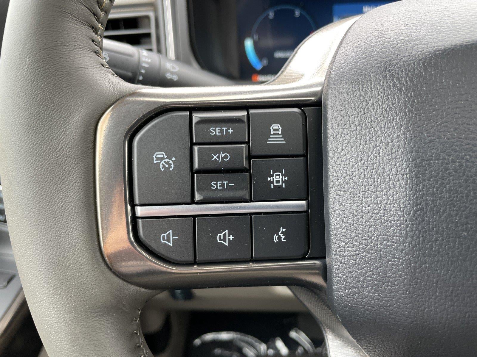 2027 Ford Super Duty F-250 SRW Platinum
