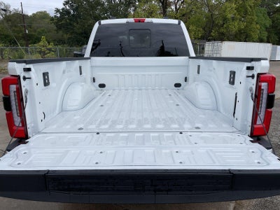 2027 Ford Super Duty F-250 SRW Platinum