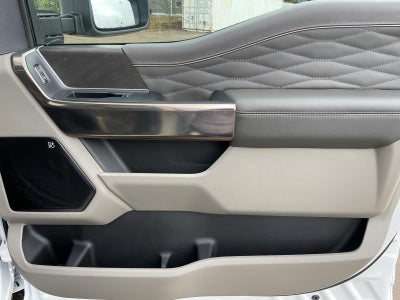 2027 Ford Super Duty F-250 SRW Platinum