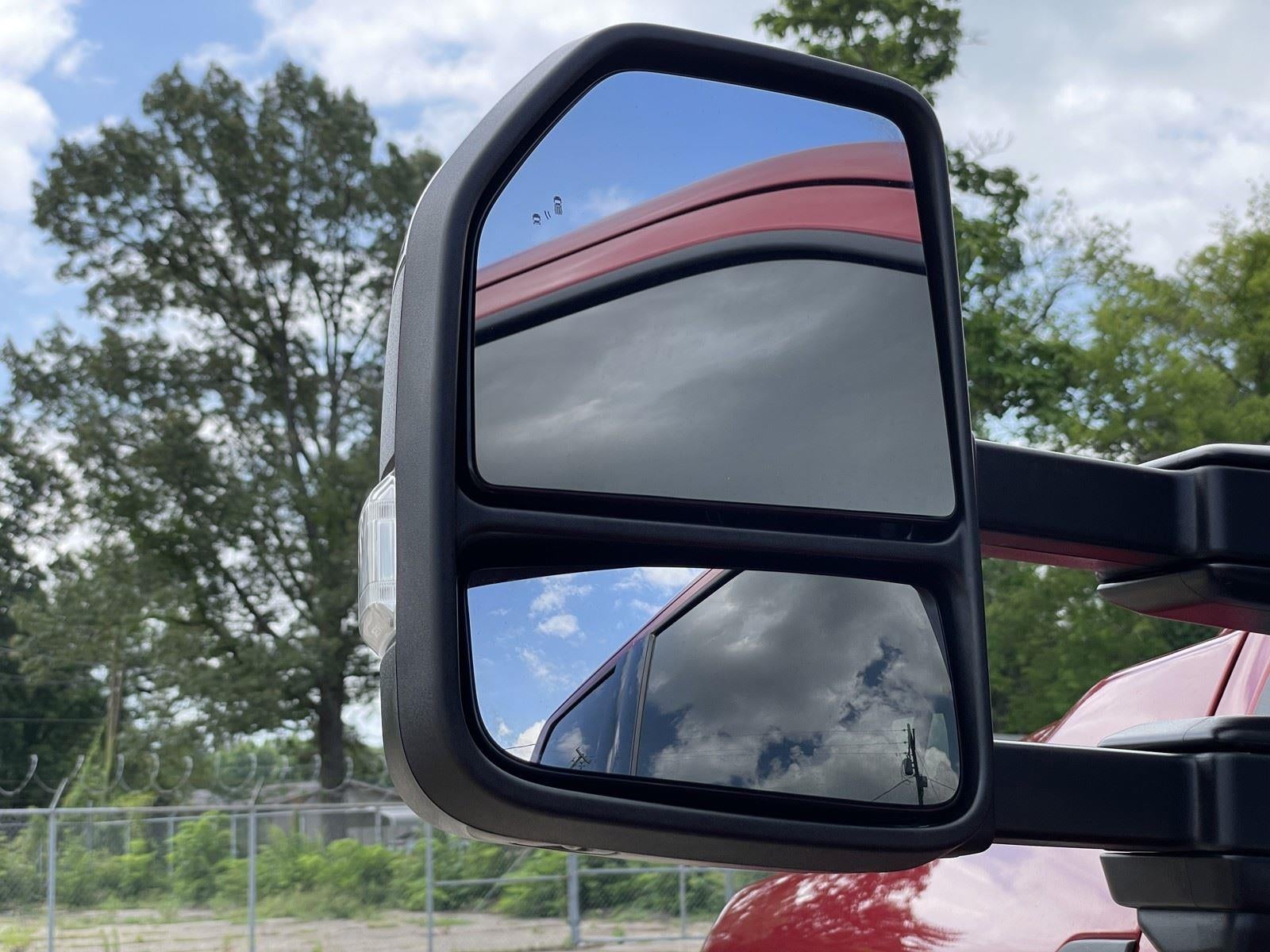 2025 Ford Super Duty F-250 SRW LARIAT