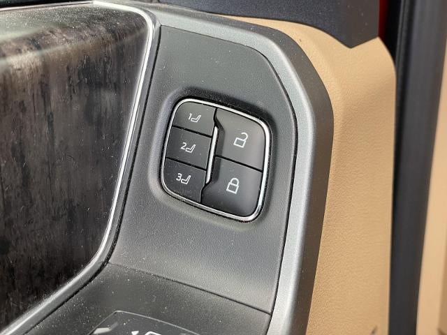 2025 Ford Super Duty F-250 SRW LARIAT