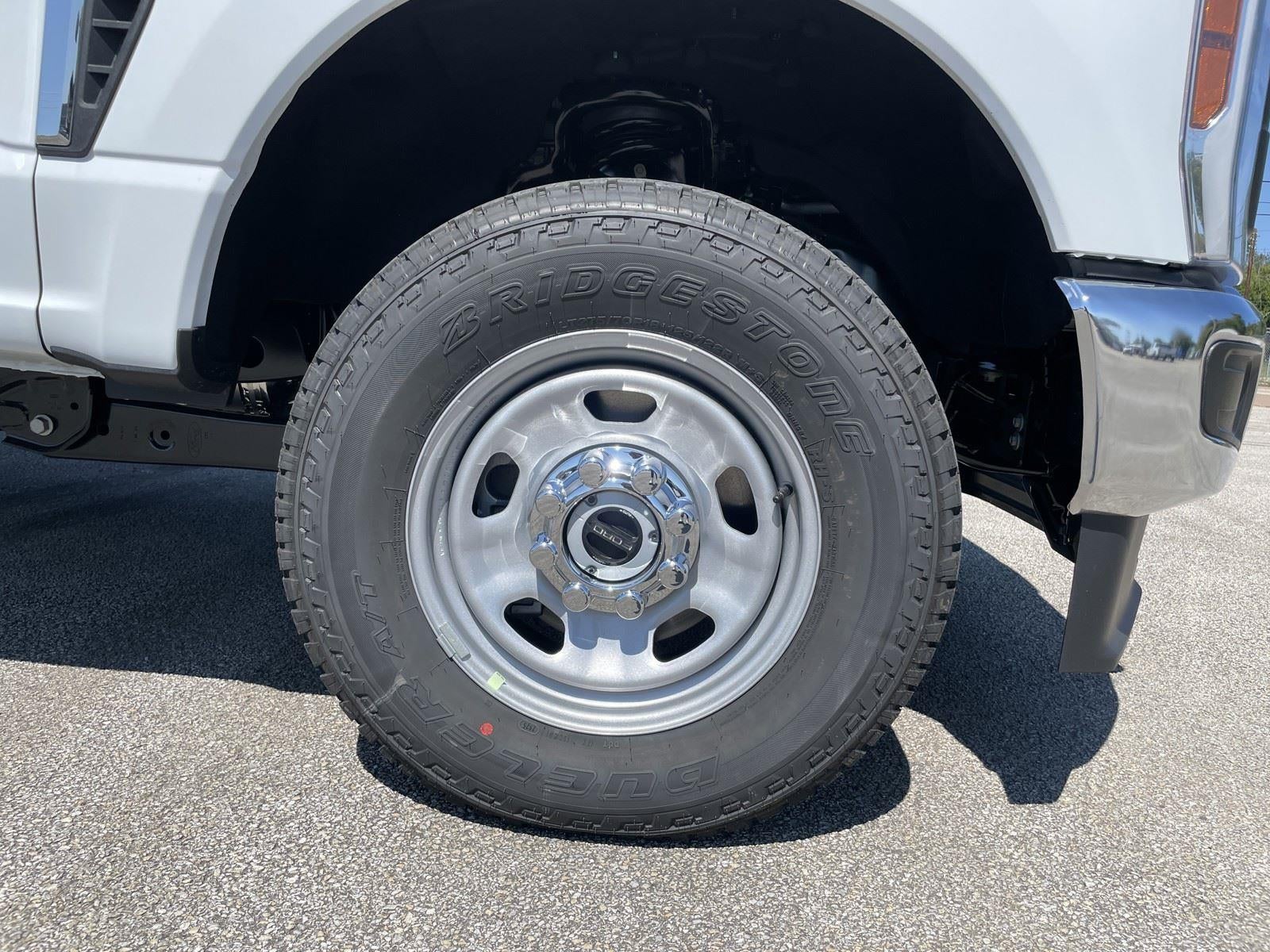 2026 Ford Super Duty F-350 SRW XL