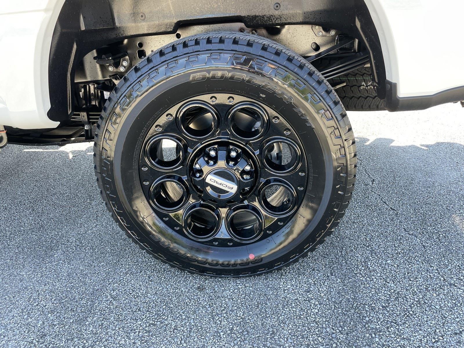 2026 Ford Super Duty F-350 SRW LARIAT