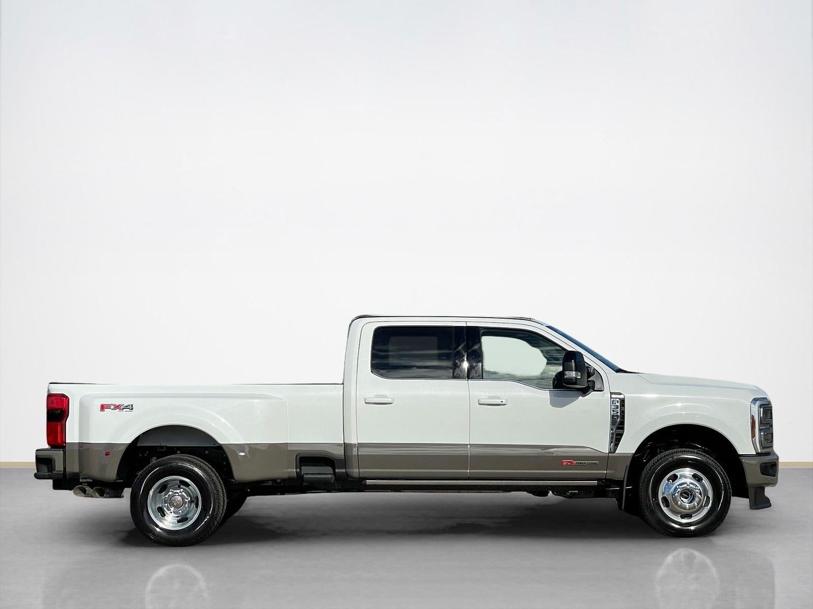 2026 Ford Super Duty F-350 DRW King Ranch