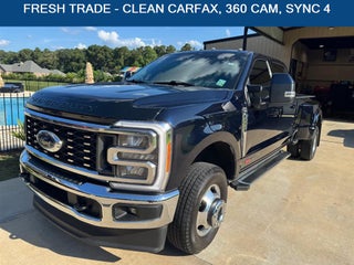 2023 Ford Super Duty F-350 DRW LARIAT