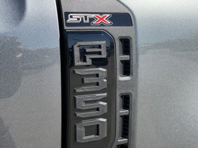 2026 Ford Super Duty F-350 DRW XL