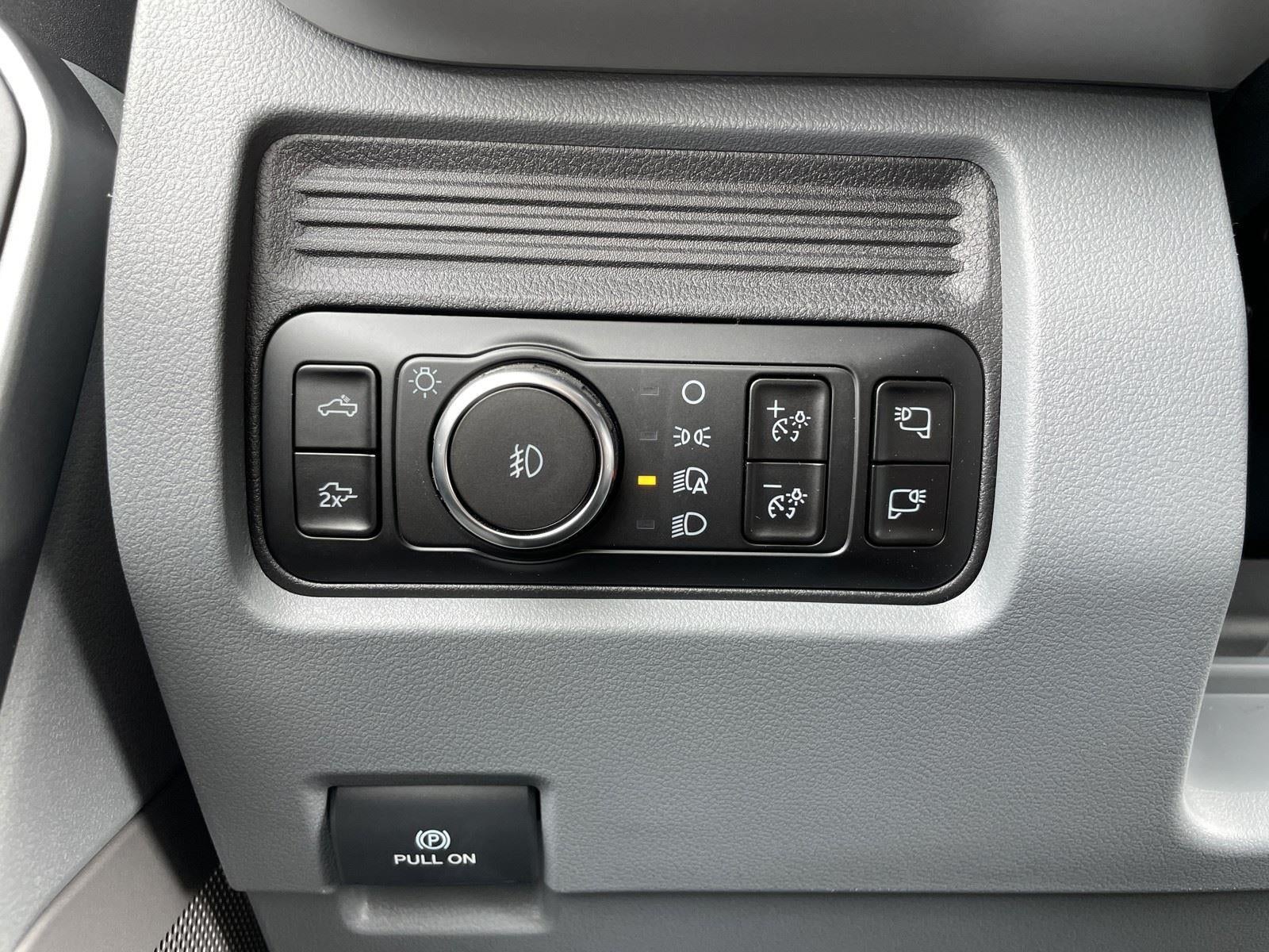 2026 Ford Super Duty F-350 DRW XLT