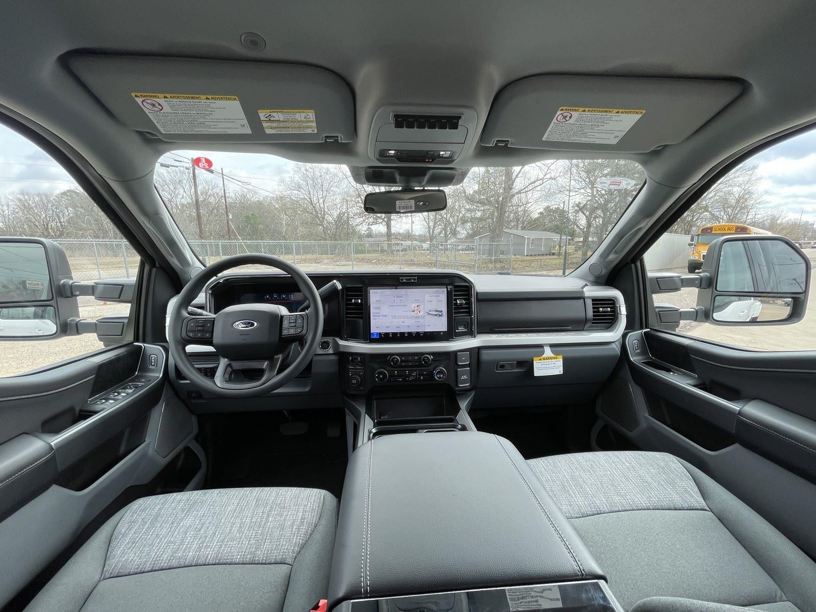 2026 Ford Super Duty F-350 DRW XLT