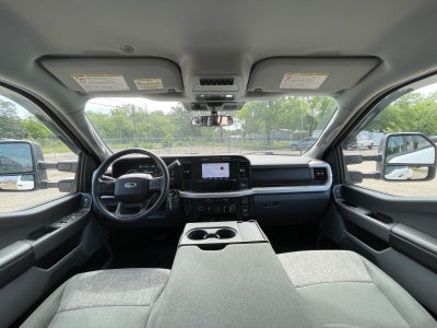 2024 Ford Super Duty F-350 DRW XLT