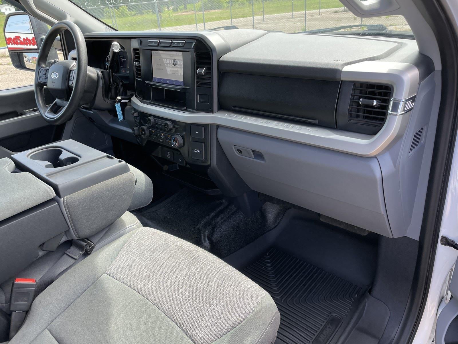 2024 Ford Super Duty F-350 DRW XLT