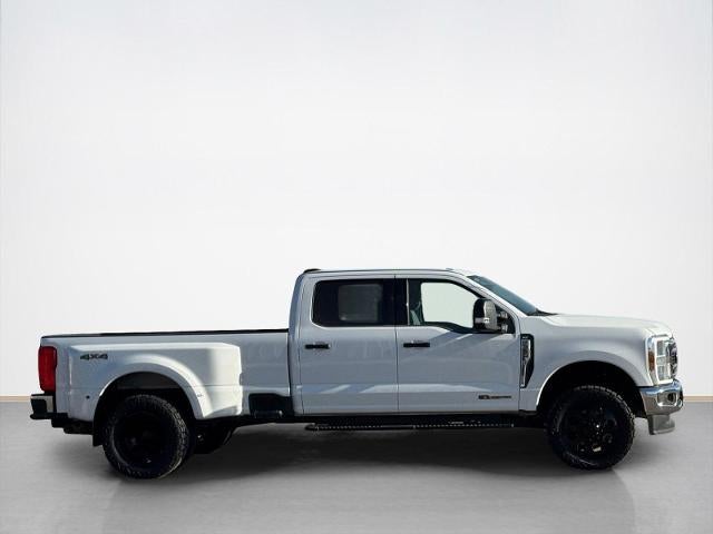 2025 Ford Super Duty F-350 DRW XLT