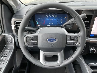 2026 Ford Super Duty F-350 DRW LARIAT