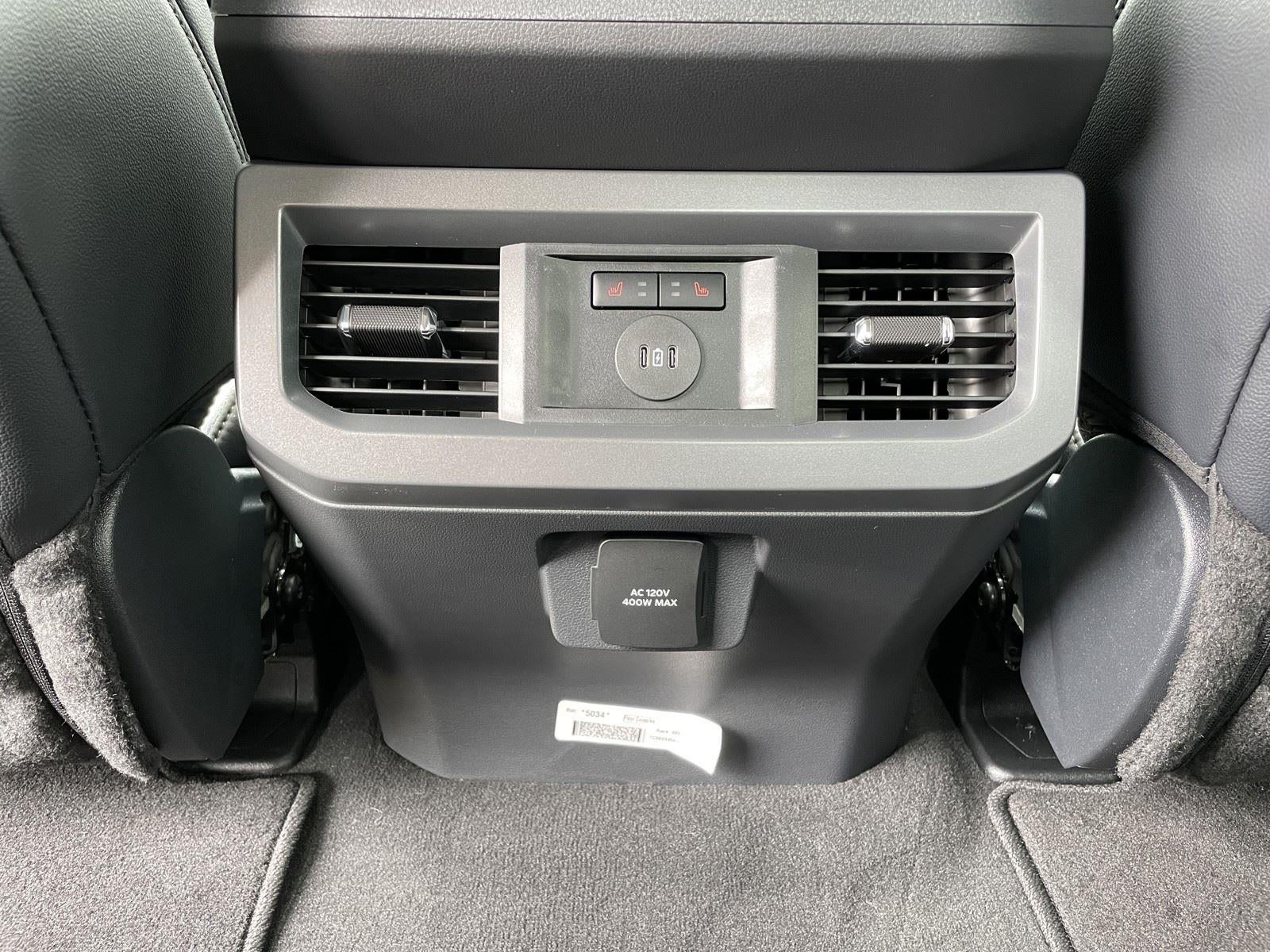 2026 Ford Super Duty F-350 DRW LARIAT