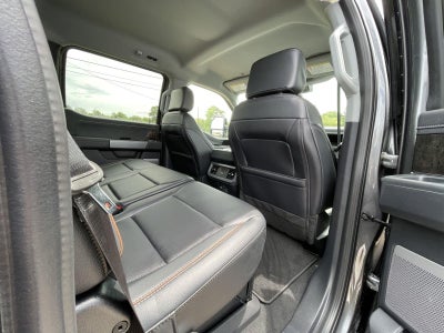 2026 Ford Super Duty F-350 DRW LARIAT