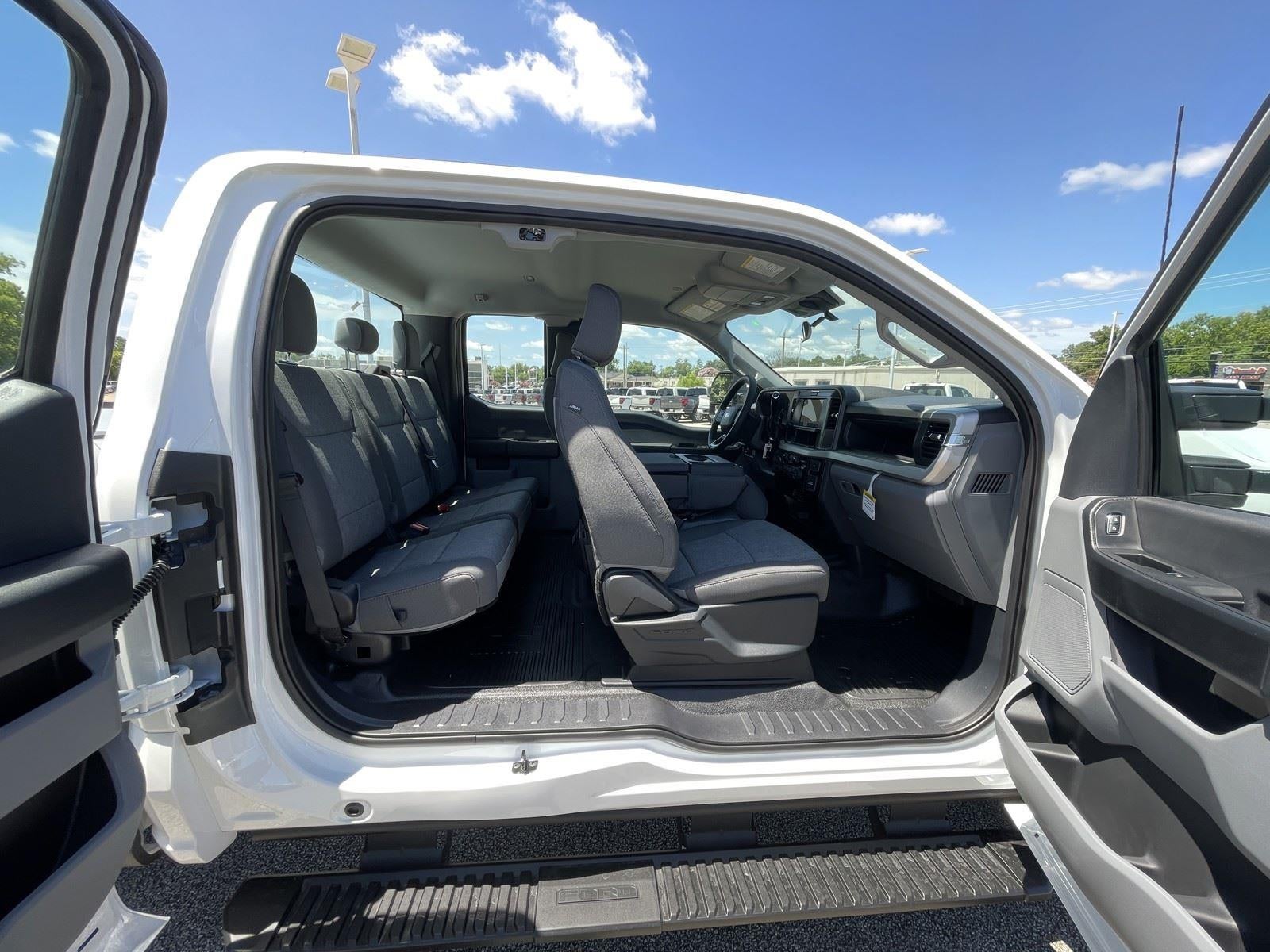 2025 Ford Super Duty F-250 SRW XL