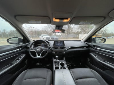 2022 Nissan Altima 2.5 SV