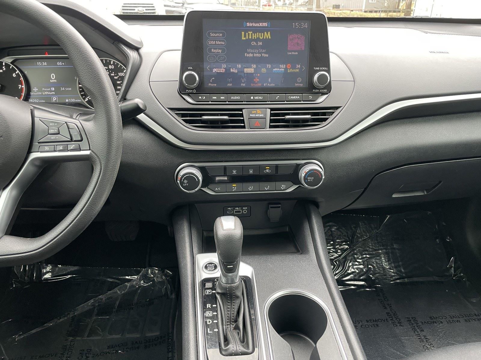 2022 Nissan Altima 2.5 SV