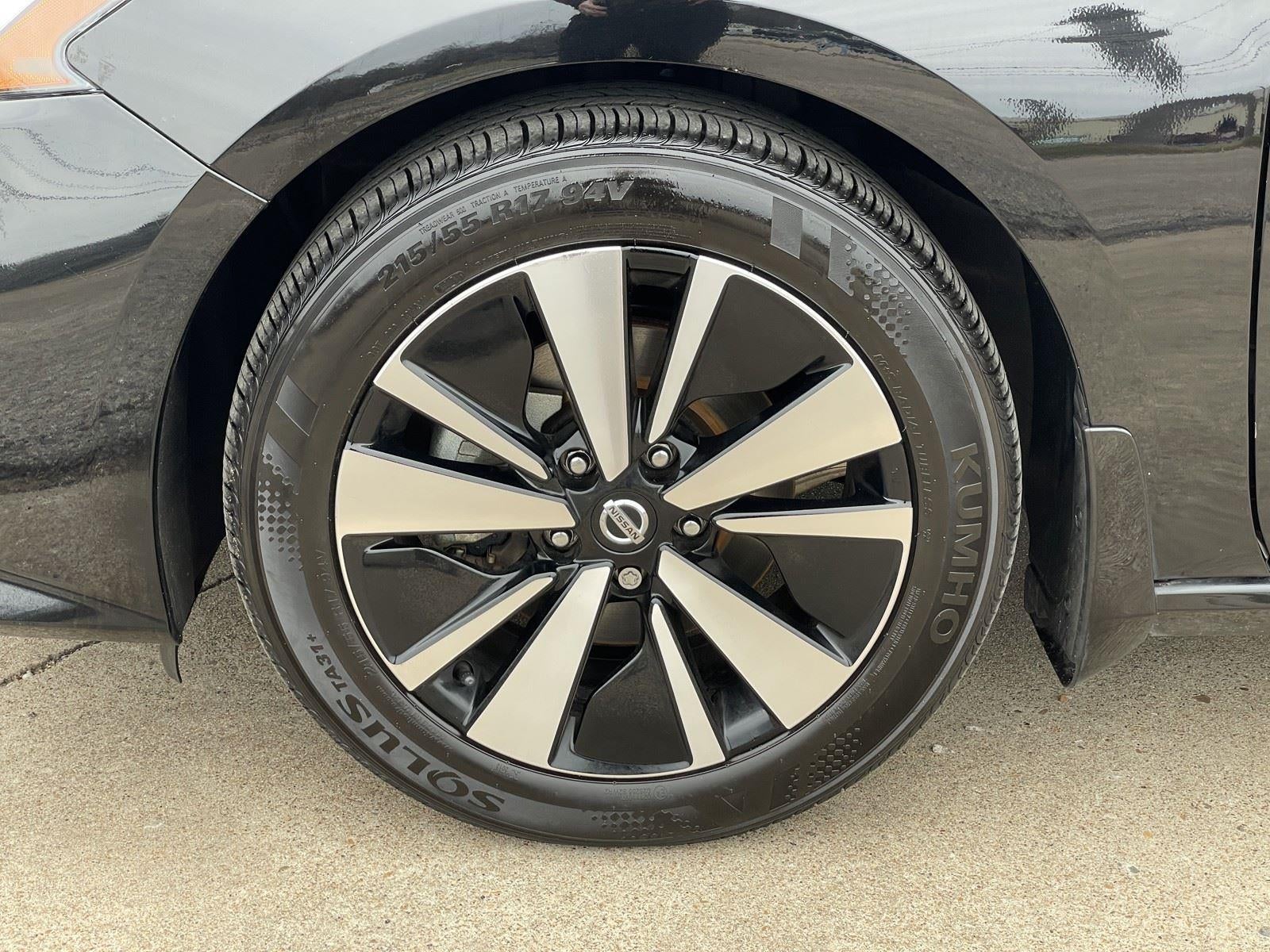 2022 Nissan Altima 2.5 SV